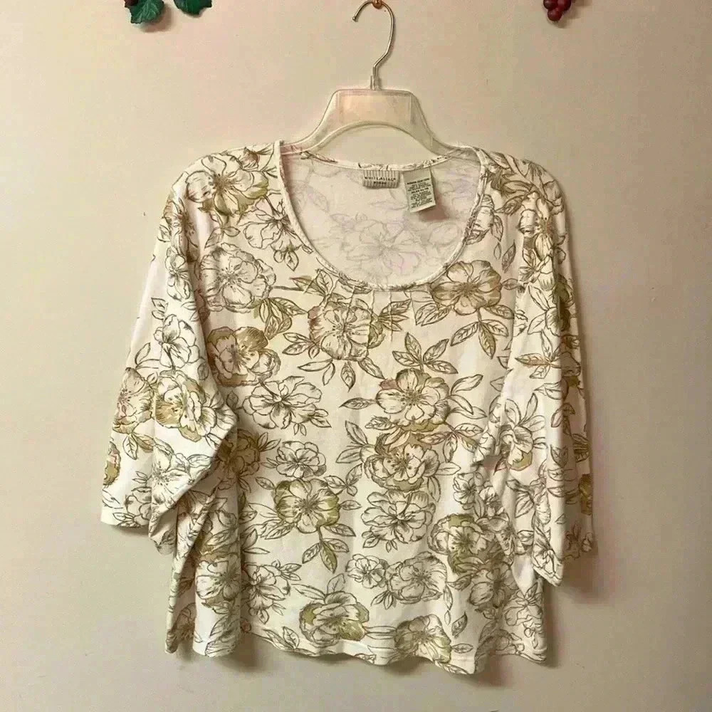 White Stag Women Pull over Blouse Size 26W/28W